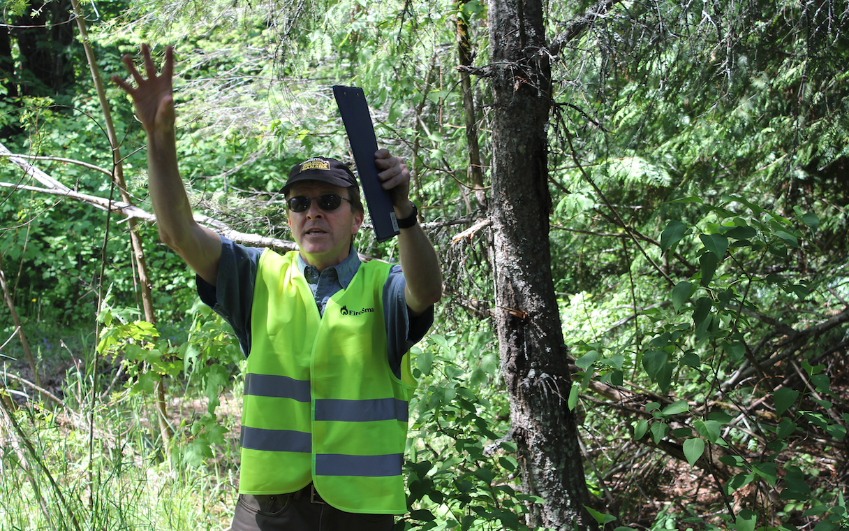 Photo by Vanessa Farnsworth Wildfire safety expert speaks to audience